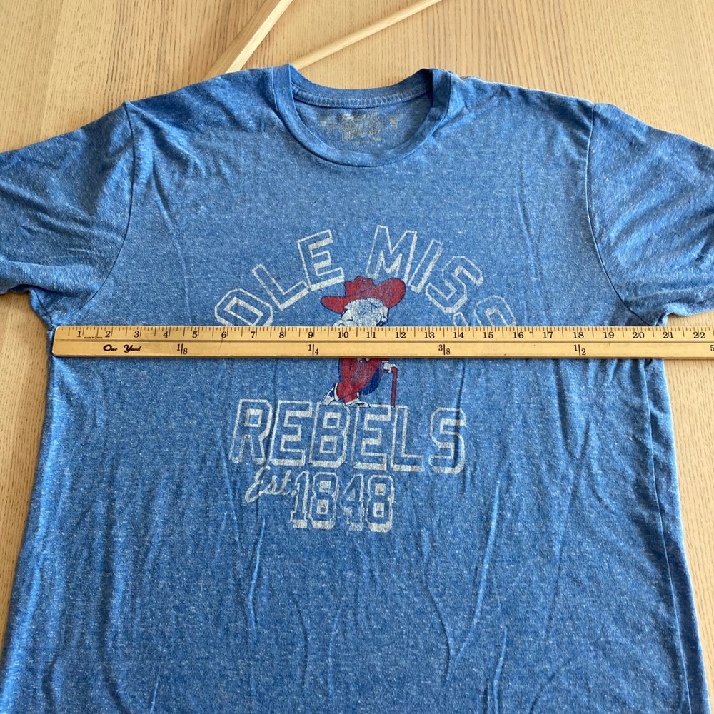 Retro Brand T-Shirt Mens Large Blue Ole Miss Rebels Distressed Graphic Tee - Picture 5 of 11